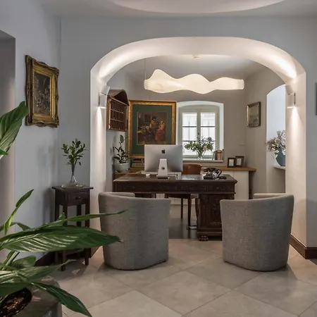 Monastery Garden Praga