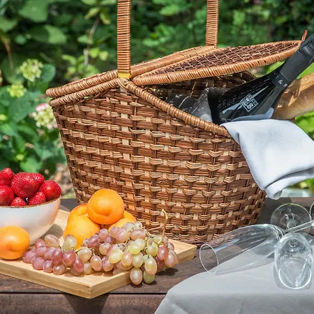 Hotel Monastery Garden 4*