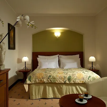 Casa Marcello Praga